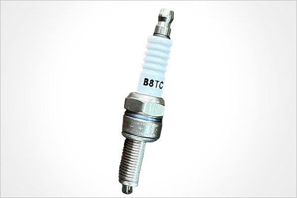 SPARK PLUG-B8TC BJ RE 4S XPRESS